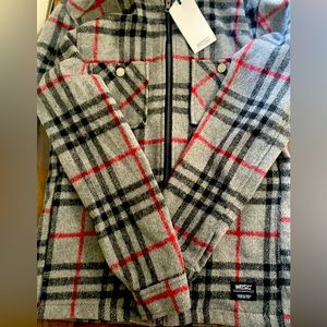 Women‘s Medium Shacket